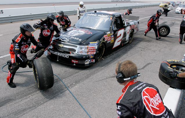 The No. 2 STUBB'S Legendary Bar-B-Q/Kroger Chevrolet crew services Kevin Harvick in the Gateway International Raceway pits on Saturday at Madison, Ill. Credit: Jason Smith/Getty Images for NASCAR